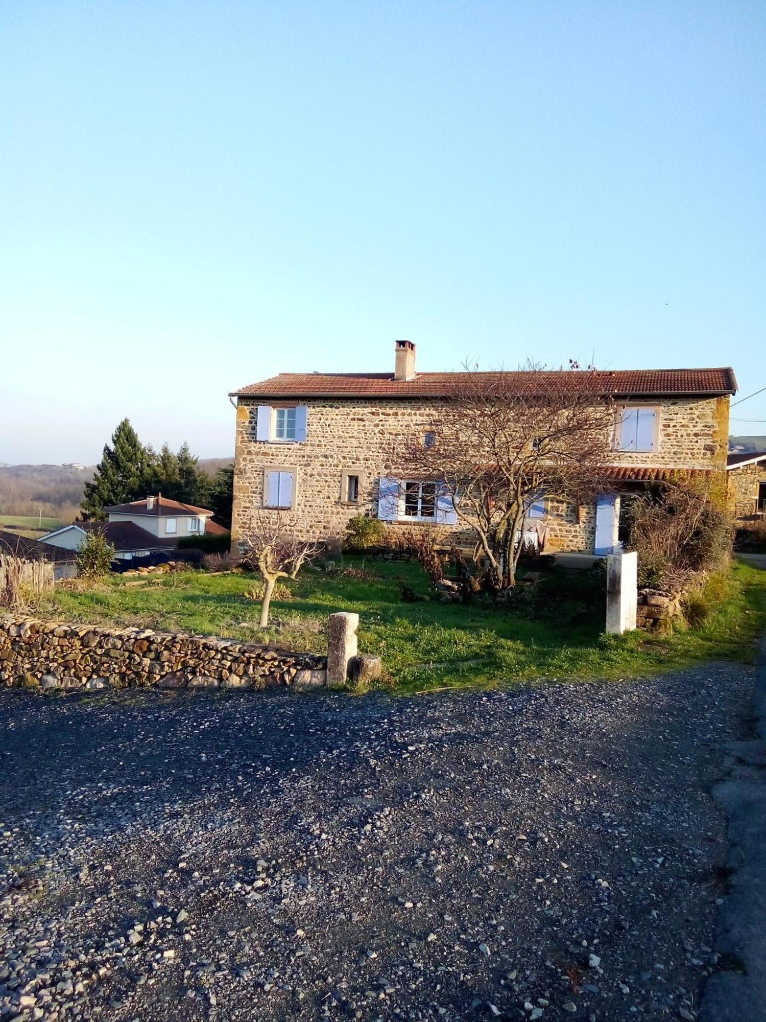 Chez Steph Saint-Germain-Nuelles Exterior foto